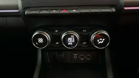 RENAULT ARKANA 1.6 E-Tech FHEV 145 Techno Auto