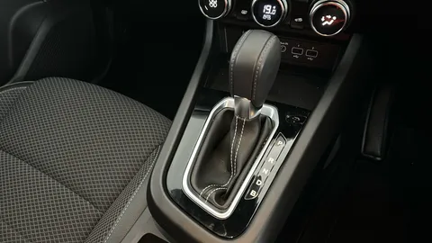 RENAULT ARKANA 1.6 E-Tech FHEV 145 Techno Auto