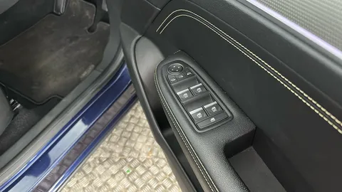 RENAULT ARKANA 1.6 E-Tech FHEV 145 Techno Auto