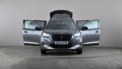 PEUGEOT 2008 1.2 PureTech Allure Premium+