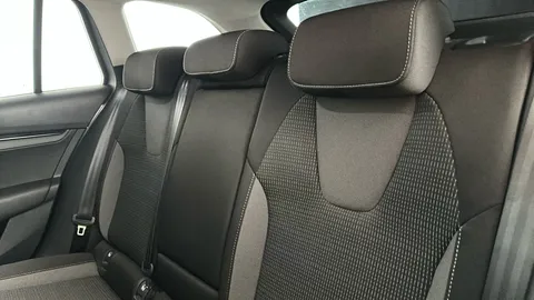 SKODA OCTAVIA 1.0 TSI e-TEC SE DSG