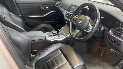 BMW 3 SERIES 320i M Sport Step Auto [Pro Pack]