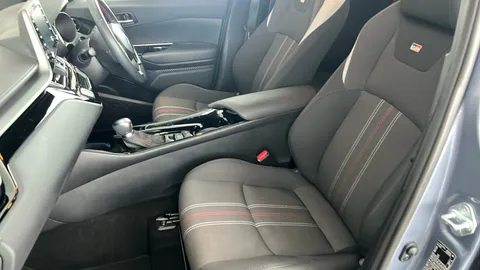 TOYOTA C-HR 1.8 Hybrid GR Sport CVT