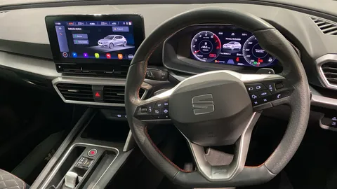 SEAT Leon 1.0 eTSI FR DSG