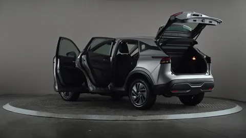 NISSAN QASHQAI 1.3 DiG-T MH Acenta Premium