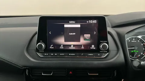 NISSAN QASHQAI 1.3 DiG-T MH Acenta Premium