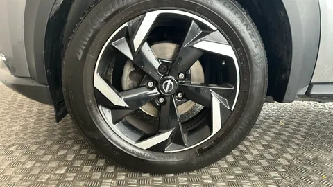 NISSAN JUKE 1.0 DiG-T 114 N-Connecta