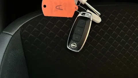 NISSAN JUKE 1.0 DiG-T 114 N-Connecta