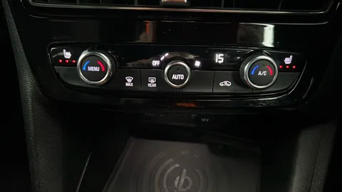 VAUXHALL MOKKA 100kW Ultimate 50kWh Auto