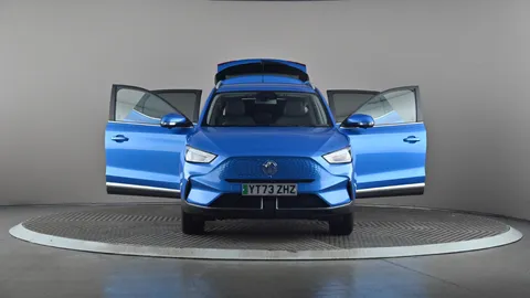 MG MOTOR UK ZS 115kW Trophy Connect EV Long Range73kWh Auto