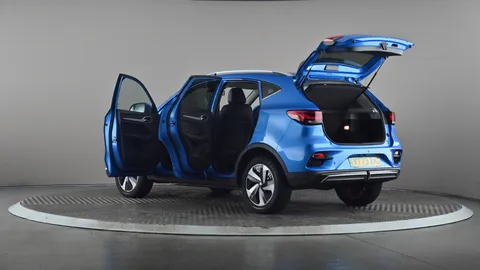 MG MOTOR UK ZS 115kW Trophy Connect EV Long Range73kWh Auto