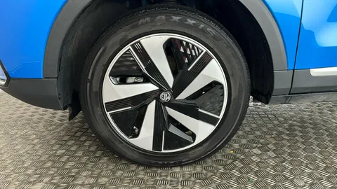 MG MOTOR UK ZS 115kW Trophy Connect EV Long Range73kWh Auto