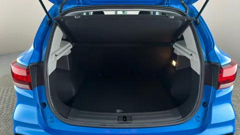 MG MOTOR UK ZS 115kW Trophy Connect EV Long Range73kWh Auto