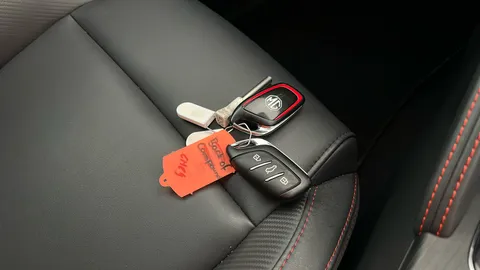 MG MOTOR UK ZS 115kW Trophy Connect EV Long Range73kWh Auto