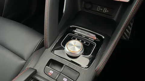 MG MOTOR UK ZS 115kW Trophy Connect EV Long Range73kWh Auto