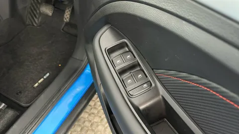 MG MOTOR UK ZS 115kW Trophy Connect EV Long Range73kWh Auto