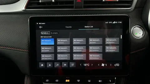 MG MOTOR UK ZS 115kW Trophy Connect EV Long Range73kWh Auto