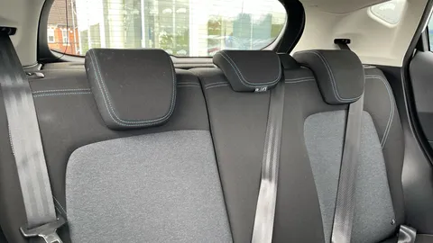 FORD FIESTA 1.0 EcoBoost Hybrid mHEV 125 Active