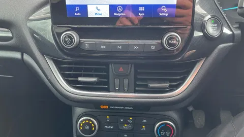 FORD FIESTA 1.0 EcoBoost Hybrid mHEV 125 Active