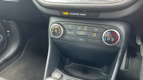 FORD FIESTA 1.0 EcoBoost Hybrid mHEV 125 Active