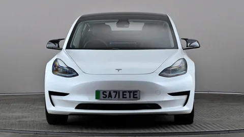 TESLA MODEL 3 Standard Plus Auto