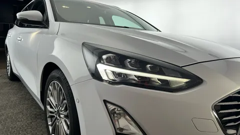 FORD FOCUS 2.0 EcoBlue Titanium X Auto