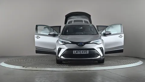 TOYOTA C-HR 1.8 Hybrid Design CVT