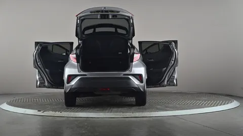 TOYOTA C-HR 1.8 Hybrid Design CVT