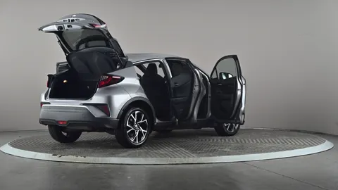 TOYOTA C-HR 1.8 Hybrid Design CVT