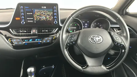 TOYOTA C-HR 1.8 Hybrid Design CVT