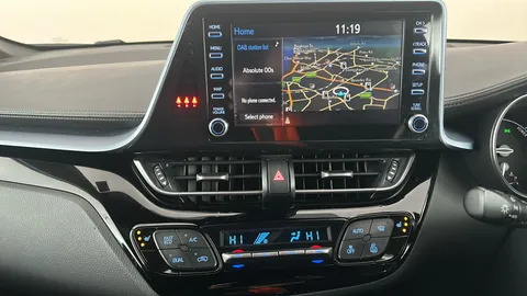 TOYOTA C-HR 1.8 Hybrid Design CVT