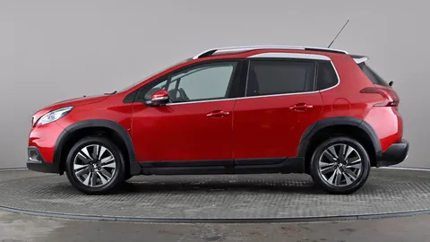 PEUGEOT 2008 1.2 PureTech Allure