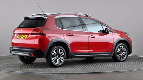 PEUGEOT 2008 1.2 PureTech Allure