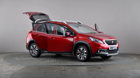 PEUGEOT 2008 1.2 PureTech Allure