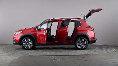 PEUGEOT 2008 1.2 PureTech Allure