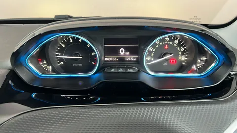 PEUGEOT 2008 1.2 PureTech Allure