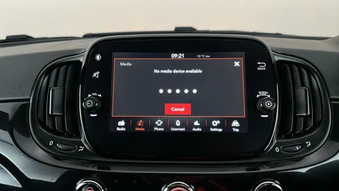 FIAT 500 1.0 Mild Hybrid Lounge