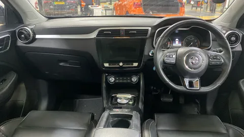 MG MOTOR UK ZS 105kW Exclusive EV 45kWh Auto