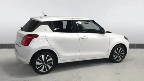 SUZUKI SWIFT 1.0 Boosterjet SHVS SZ5