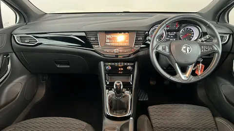 VAUXHALL ASTRA 1.4T 16V 150 SRi Vx-line