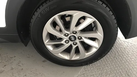 Hyundai Tucson 2.0 CRDi Blue Drive SE Nav 2WD