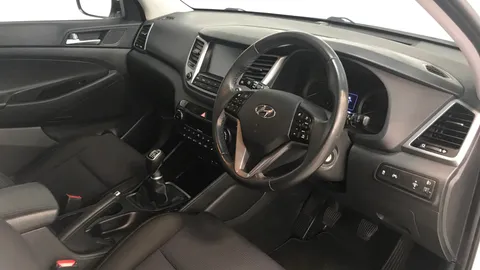 Hyundai Tucson 2.0 CRDi Blue Drive SE Nav 2WD