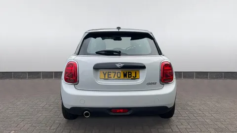 MINI HATCHBACK 1.5 Cooper Classic II