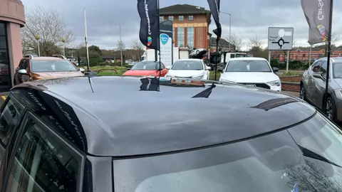 MINI HATCHBACK 1.5 Cooper Classic II