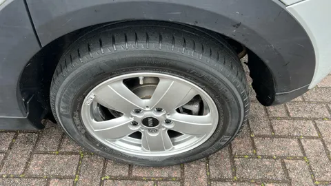 MINI HATCHBACK 1.5 Cooper Classic II