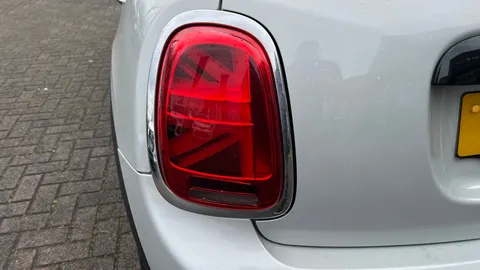 MINI HATCHBACK 1.5 Cooper Classic II