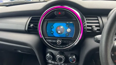 MINI HATCHBACK 1.5 Cooper Classic II