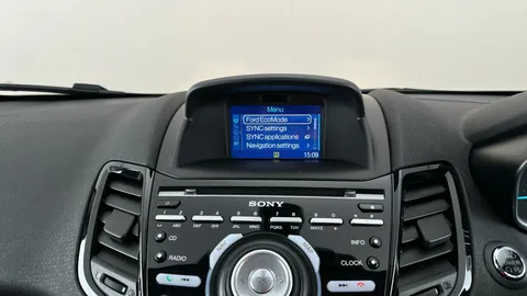 FORD FIESTA 1.0 EcoBoost 125 Titanium X