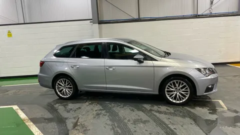 SEAT LEON 1.6 TDI SE Dynamic Technology DSG