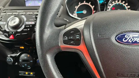 FORD FIESTA 1.0 EcoBoost 125 Titanium X